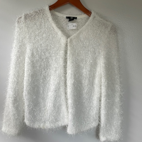 H&M sweater NWT Size S - Picture 2 of 5